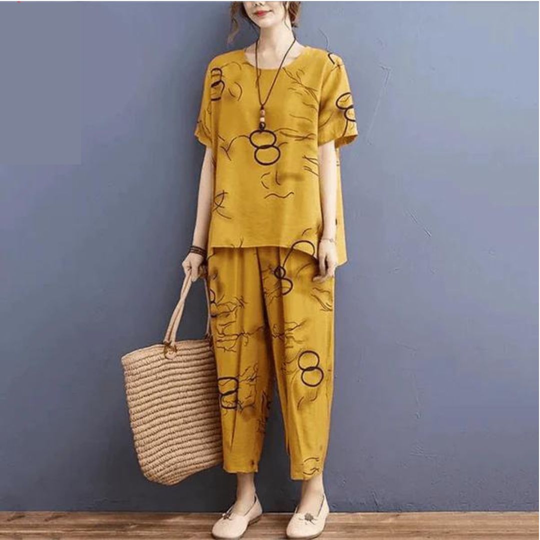Yellow Ring Printed Capri Night Suit