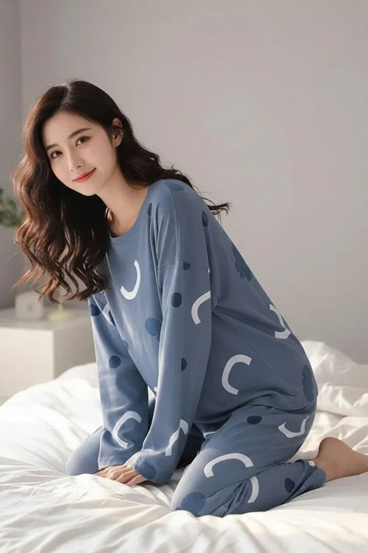 Pattern Printed Woman Night Suit